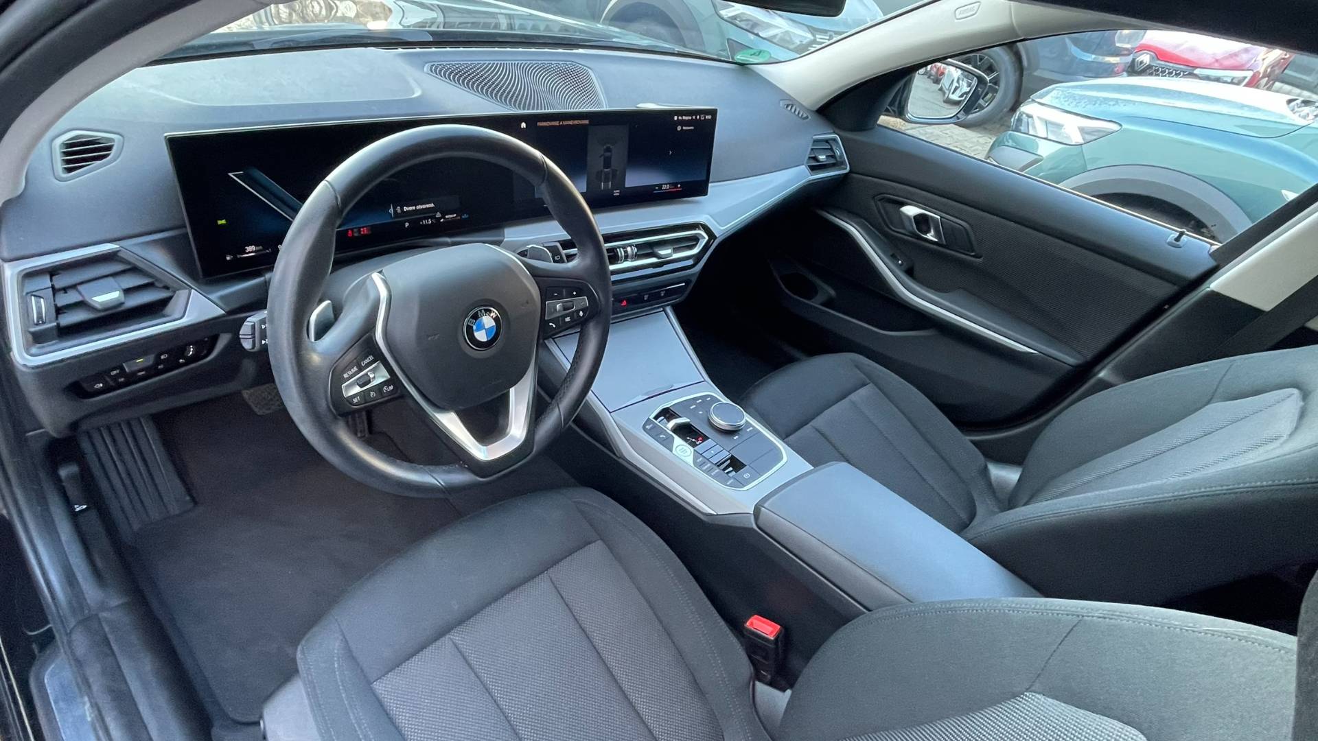BMW Rad 3 Touring 320d xDrive mHEV MOD 2023 FACELIFT – Obrázok 13
