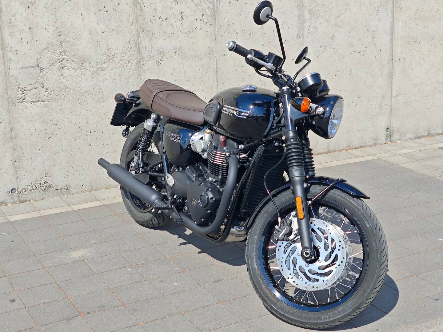Triumph Bonneville T120 Black Edition – Obrázok 5