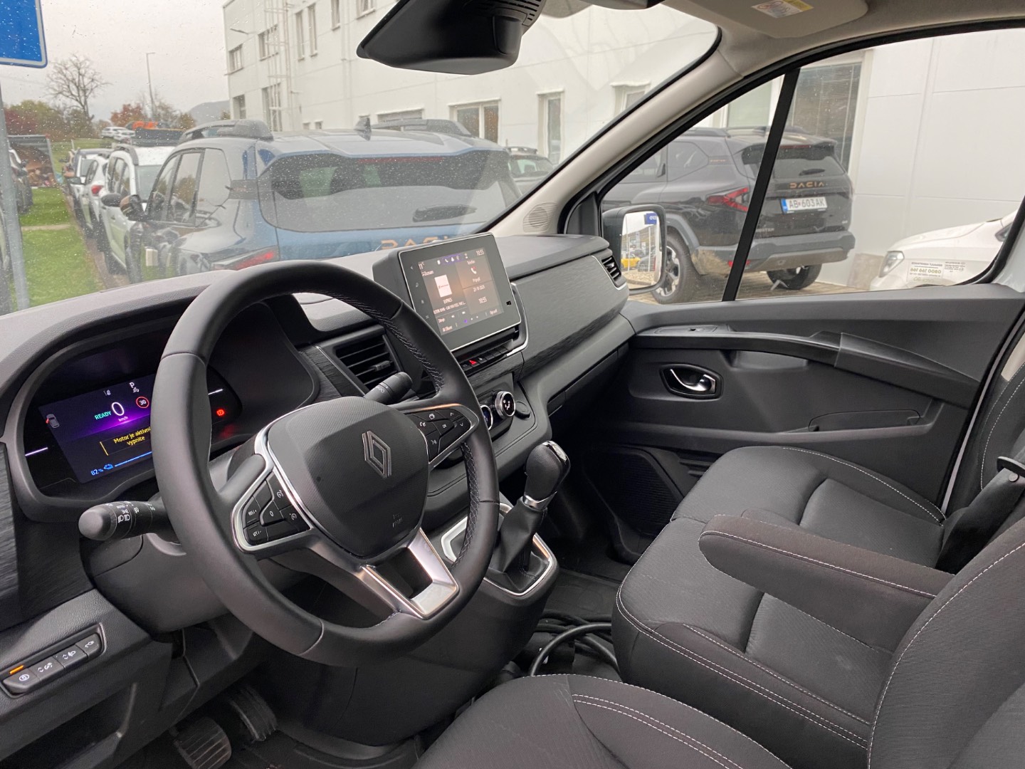 Renault Trafic Elektrický 100% L2H1 AC 22kW – Obrázok 3