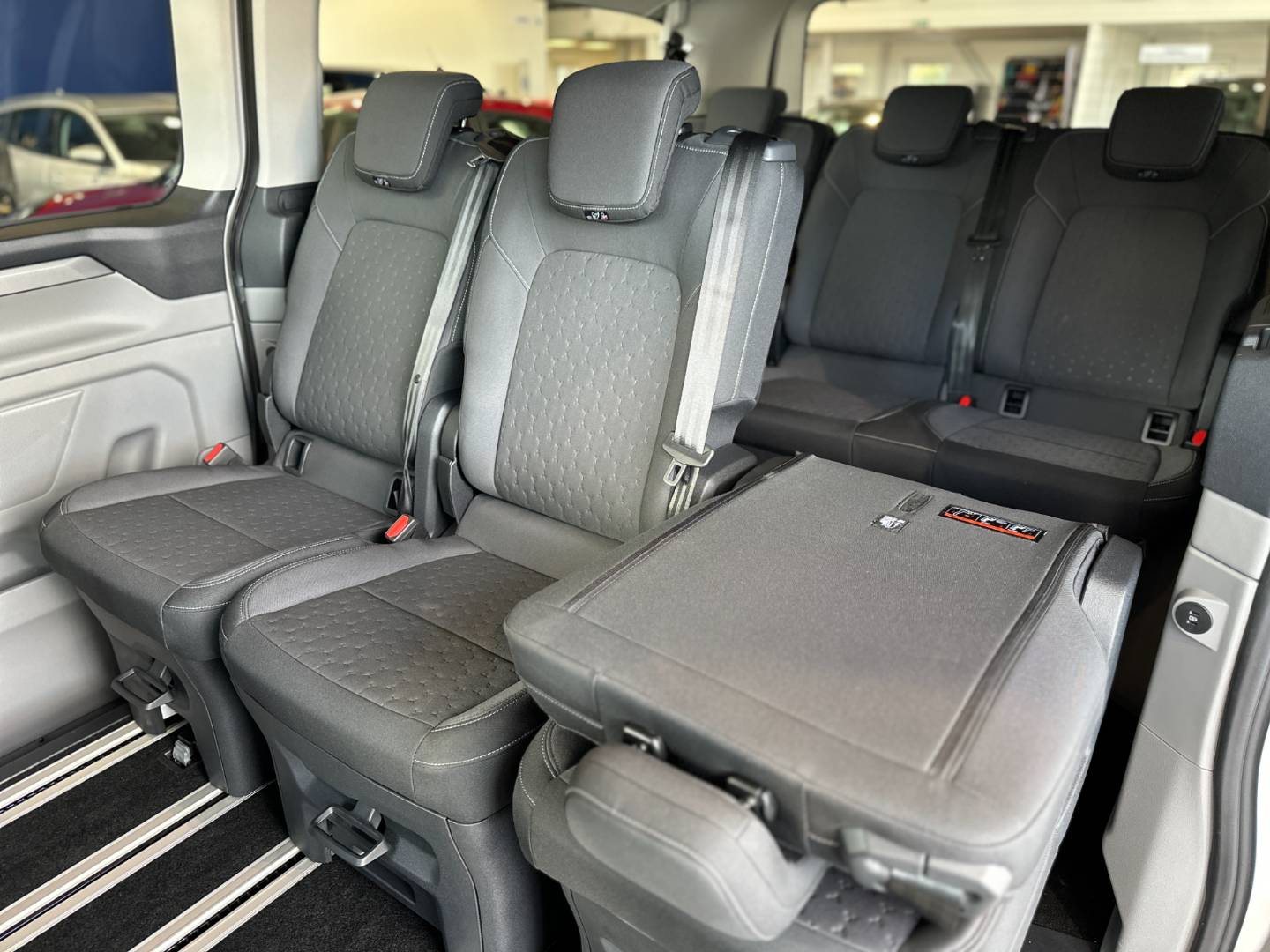 Ford Tourneo Custom 2.0 TDCi EcoBlue Titanium L2 A/T – Obrázok 8