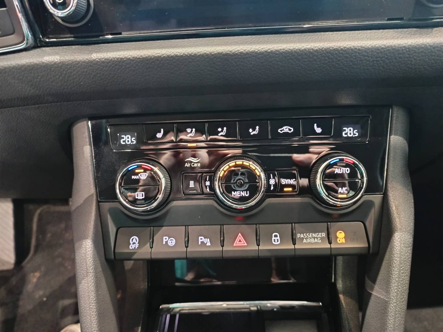 Škoda Kodiaq 2.0 TDI SCR EVO 200 Joy Plus 4x4 DSG – Obrázok 17