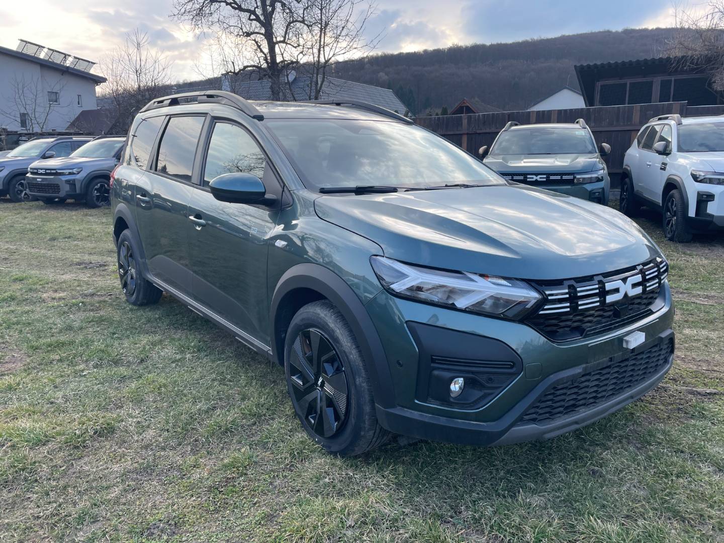 Dacia Jogger 1.0 TCe 110k Expression 7 miest – Obrázok 2