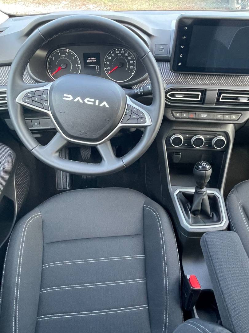 Dacia Jogger 1.0 TCe 110k Expression 7 miest – Obrázok 4