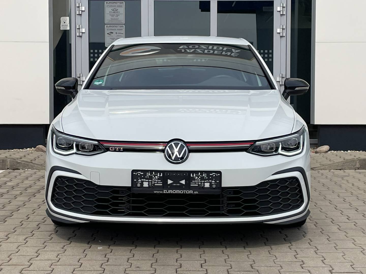 Volkswagen Golf 2.0 TSI GTI 180kW M6 2024, nezáv. kúrenie – Obrázok 2