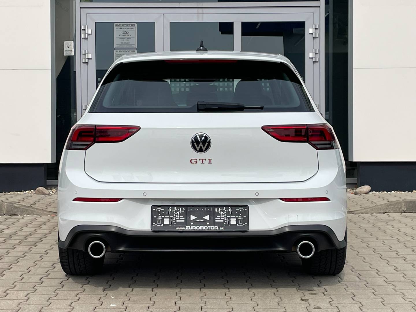 Volkswagen Golf 2.0 TSI GTI 180kW M6 2024, nezáv. kúrenie – Obrázok 5
