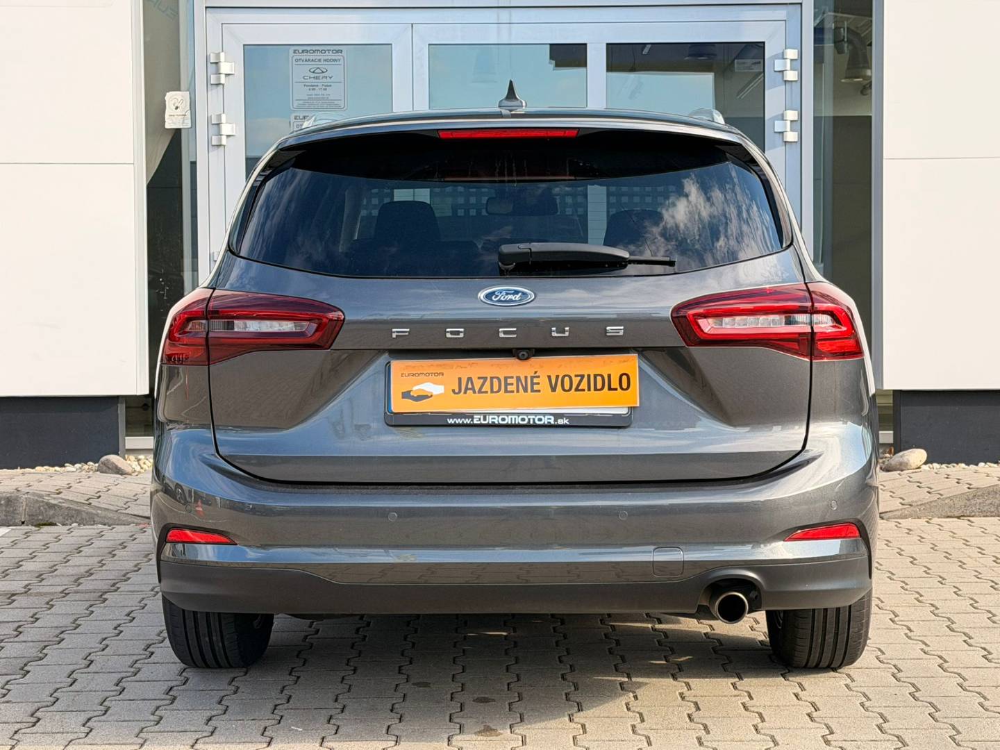 Ford Focus Kombi 1.5 EcoBlue Titanium A/T – Obrázok 5