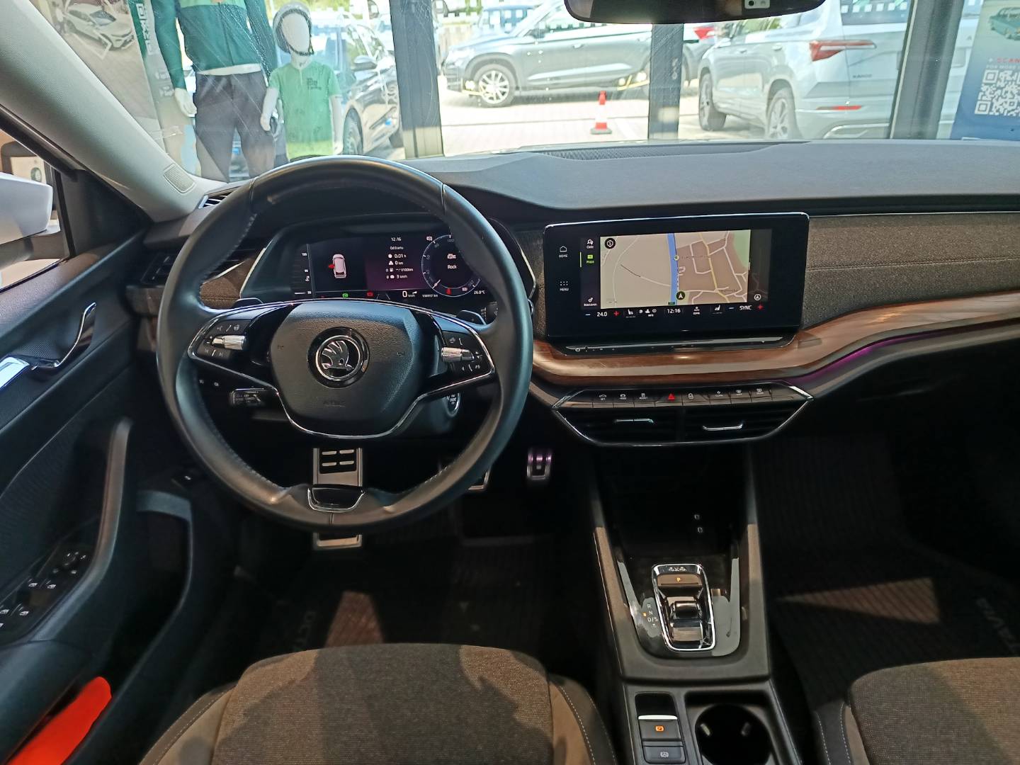 Škoda Octavia Combi 2.0 TSI Scout 4x4 DSG – Obrázok 27