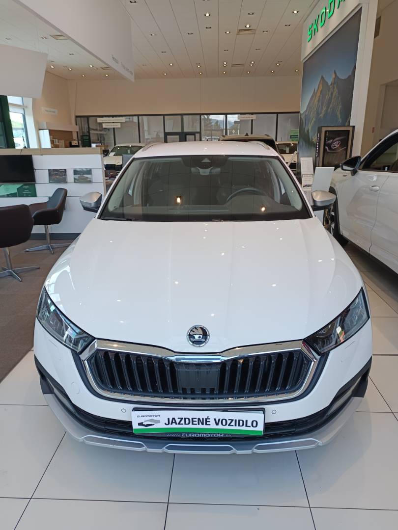 Škoda Octavia Combi 2.0 TSI Scout 4x4 DSG – Obrázok 5