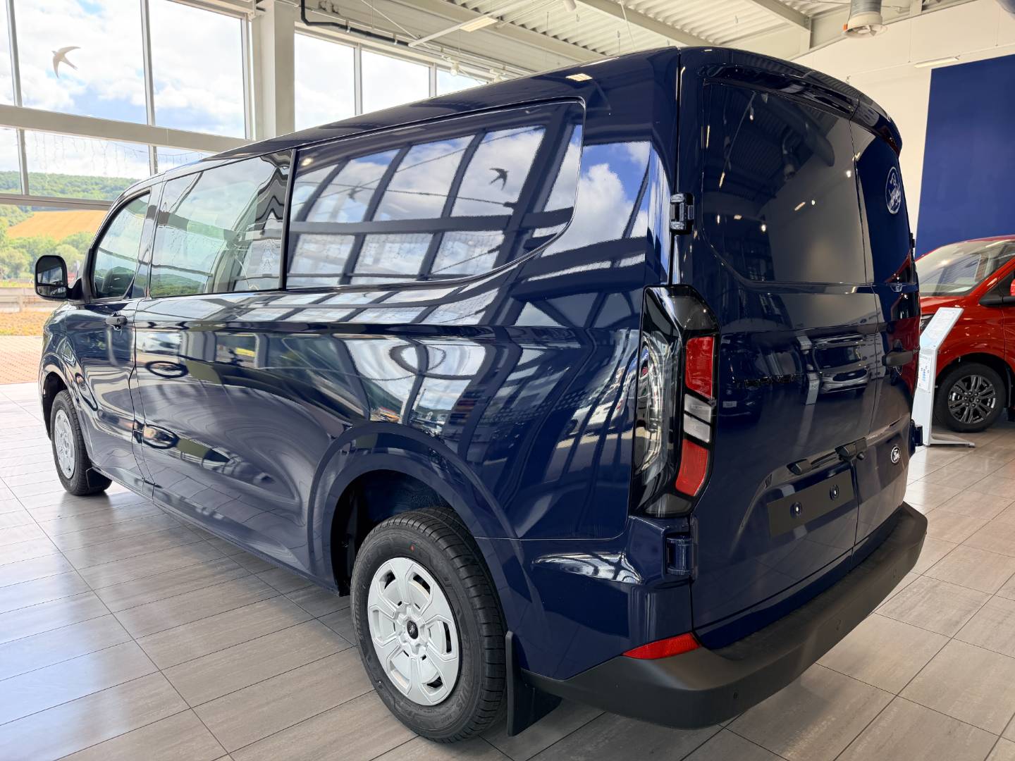 Ford Transit Custom 2.0 TDCi EcoBlue Trend L2H1 T280 – Obrázok 6