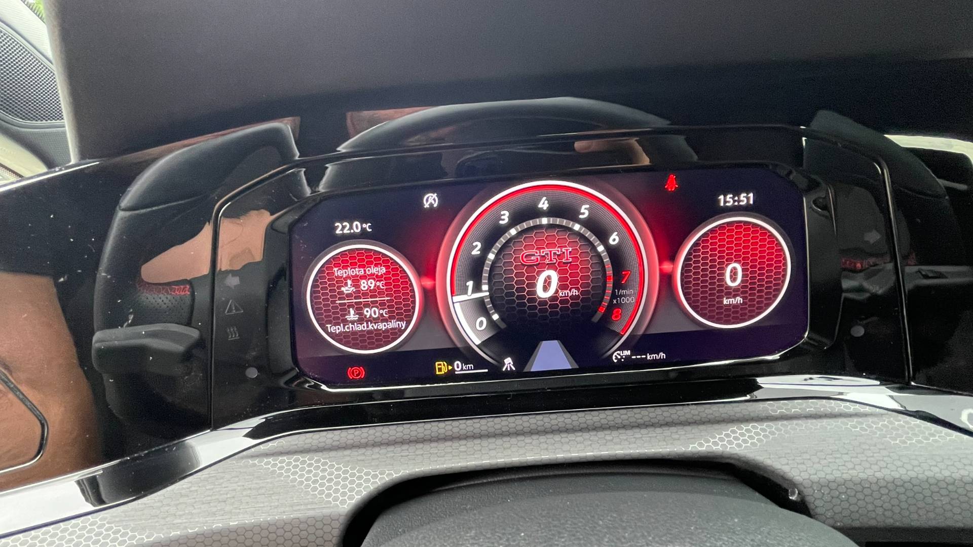 Volkswagen Golf 2.0TSI GTI M/6 180kW 1.majiteľ – Obrázok 14
