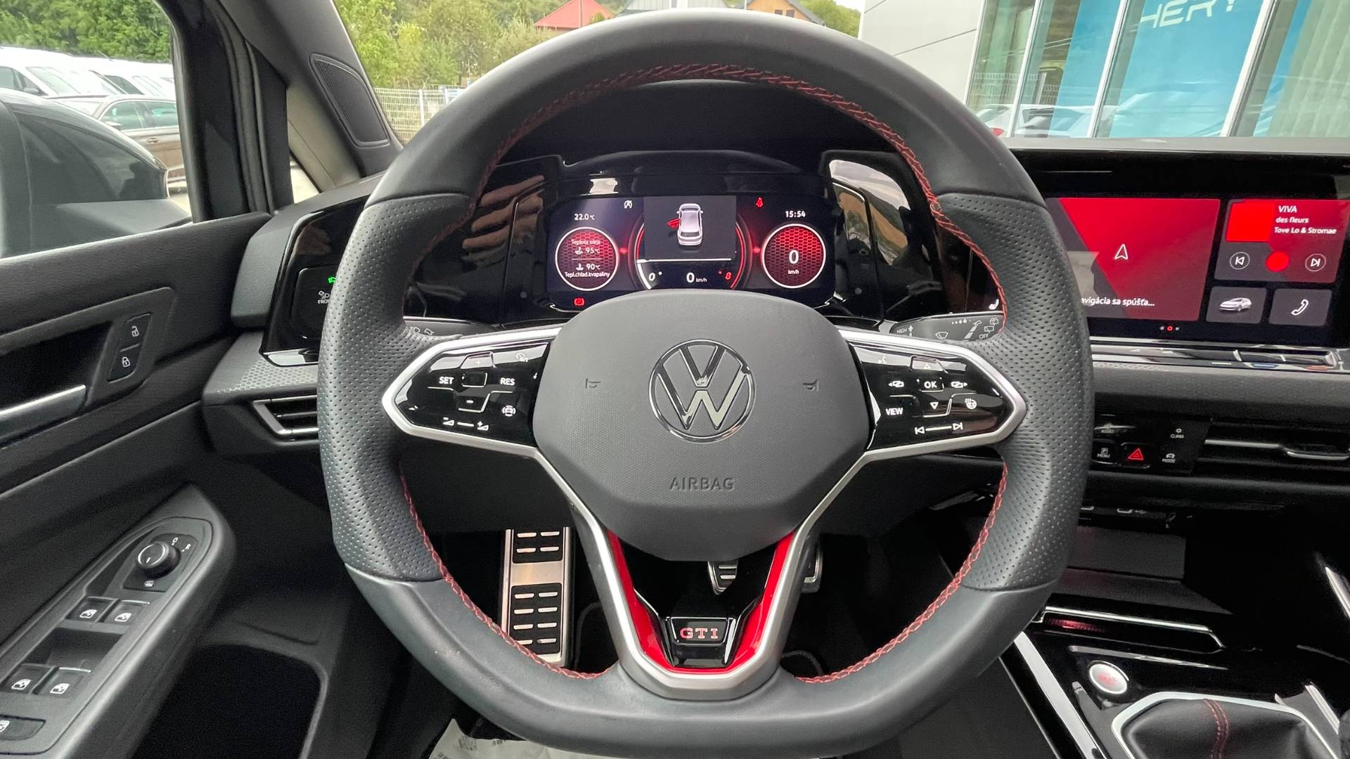 Volkswagen Golf 2.0TSI GTI M/6 180kW 1.majiteľ – Obrázok 24