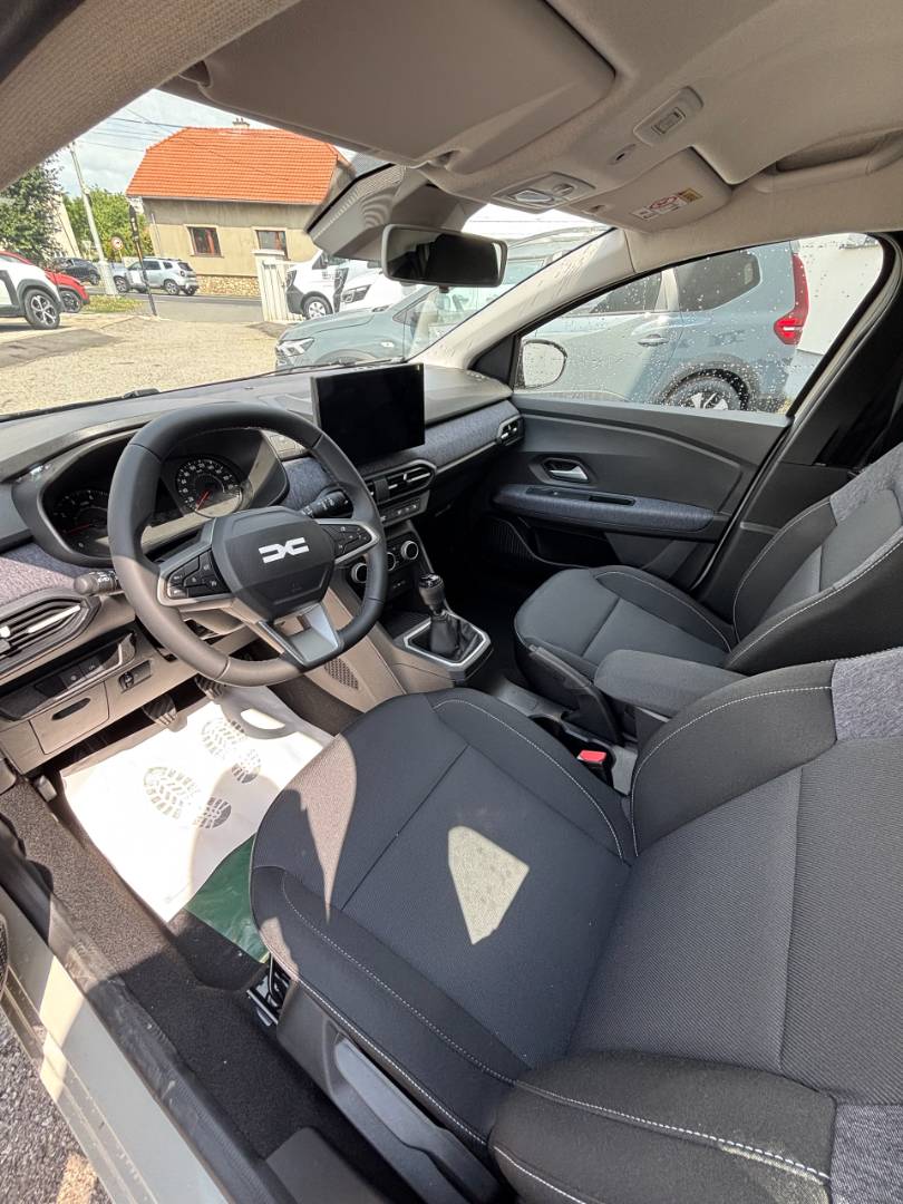 Dacia Sandero Expression Eco-G 120 – Obrázok 9