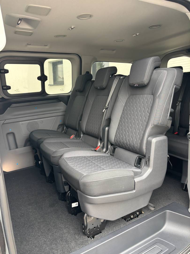 Ford Transit Custom BUSINESS 2.0 TDCi EB 136k M6 - FWD (100kW) – Obrázok 10