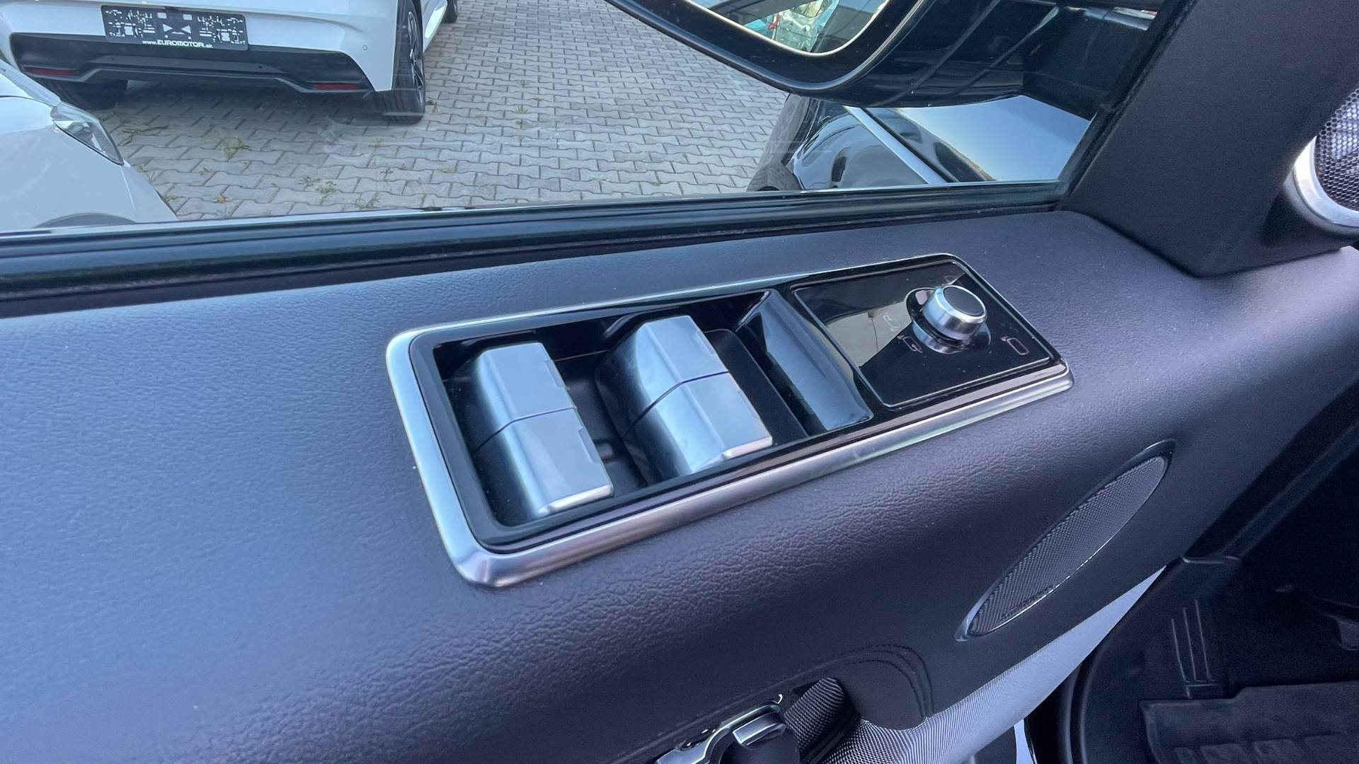 Land Rover Range Rover 5.0 V8 S/C Autobiography 4WD A/T – Obrázok 11