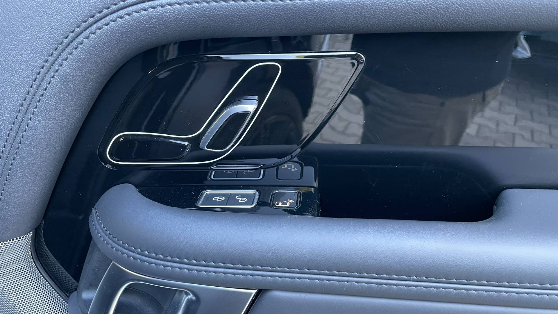 Land Rover Range Rover 5.0 V8 S/C Autobiography 4WD A/T – Obrázok 28