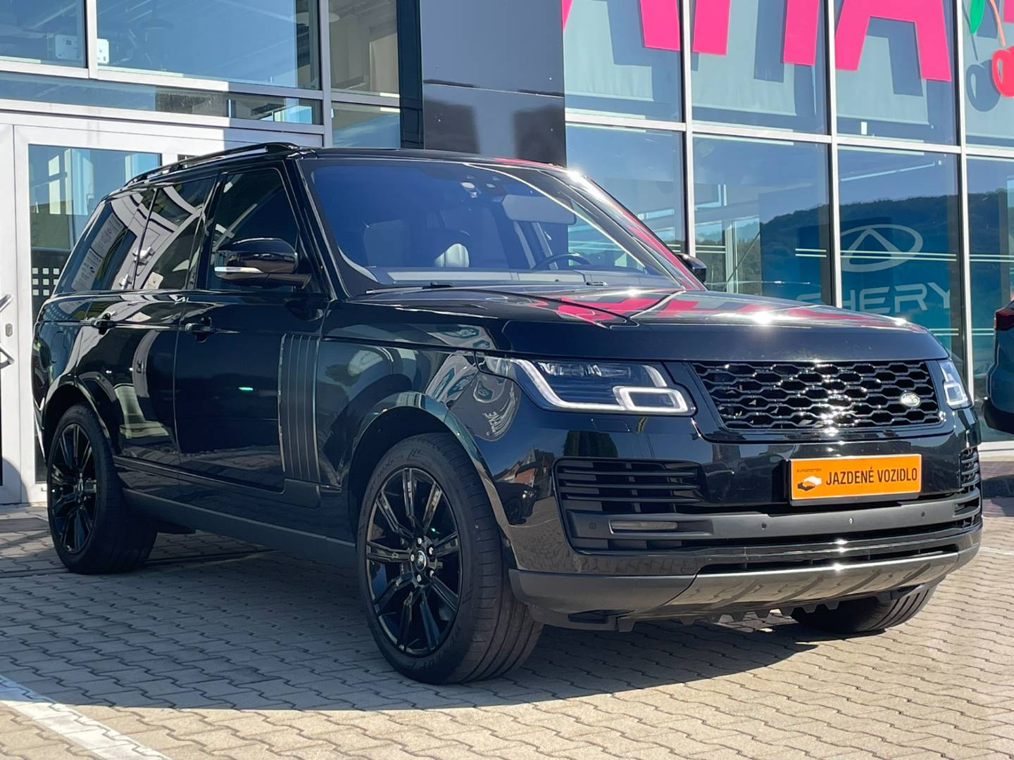 Land Rover Range Rover 5.0 V8 S/C Autobiography 4WD A/T – Obrázok 3