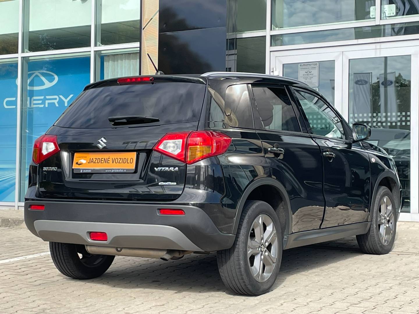 Suzuki Vitara 1.6 VVT Elegance 4WD M5 MOD 2018 – Obrázok 6
