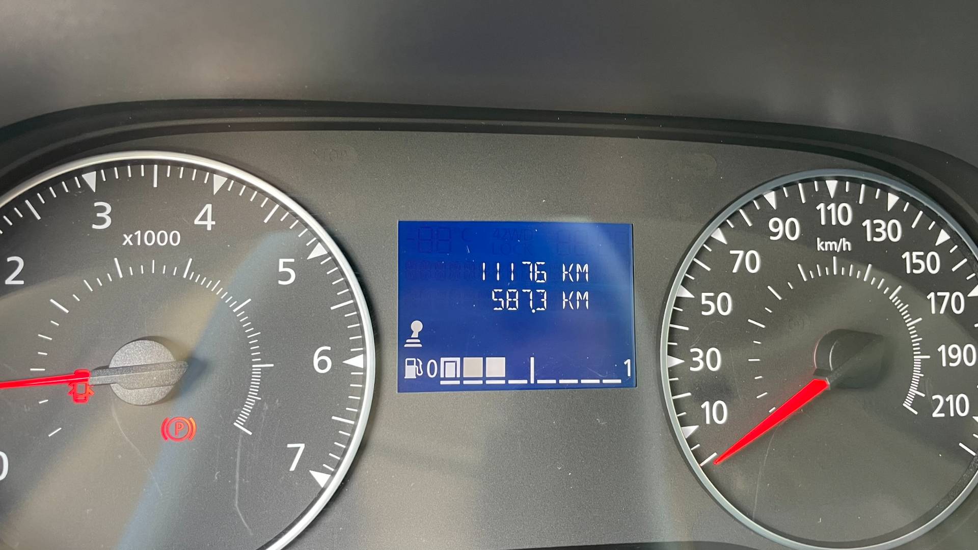 Renault Express 1.3 TCe 100Extra M6, kupované ako nové na SK – Obrázok 16