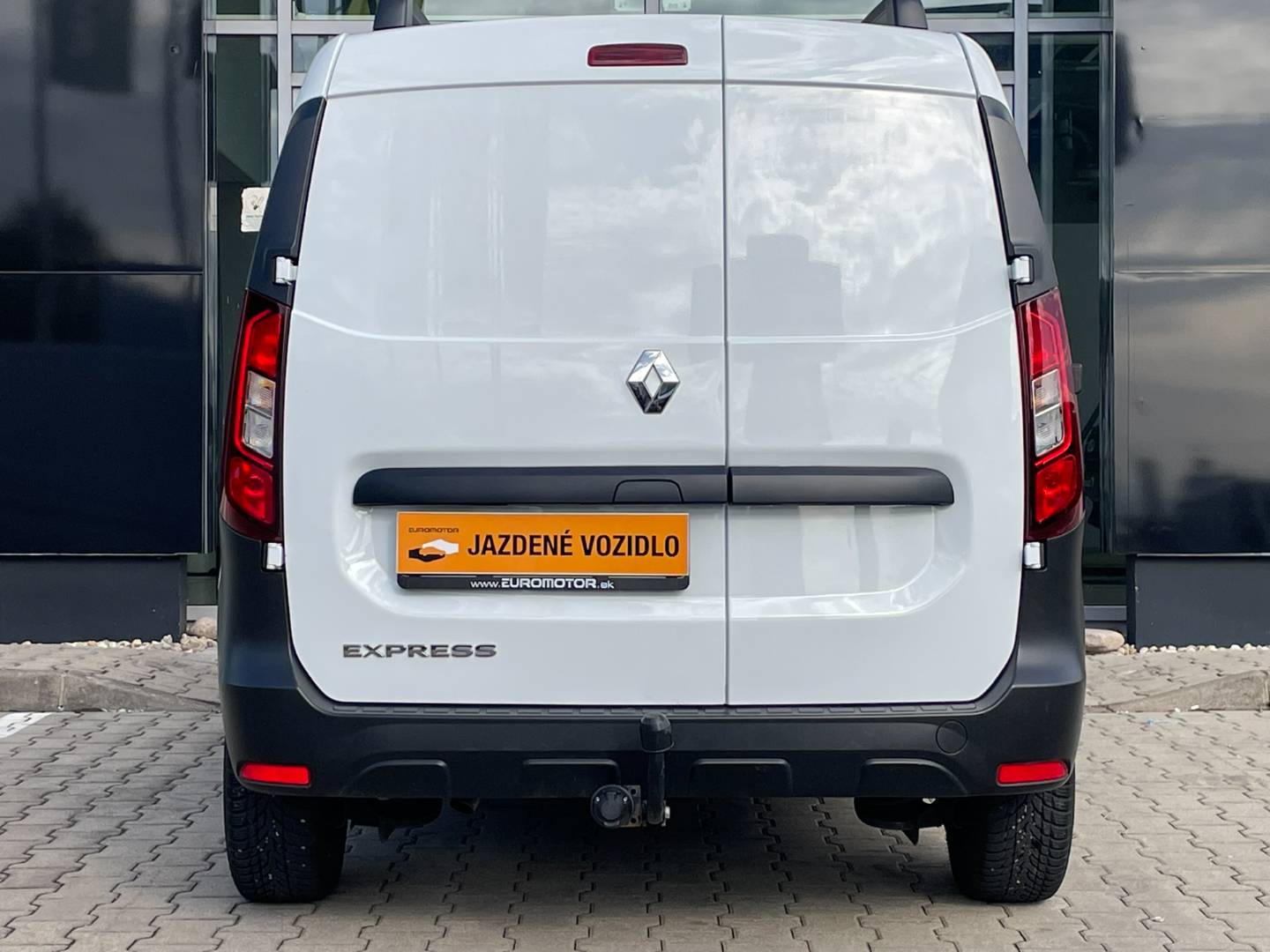 Renault Express 1.3 TCe 100Extra M6, kupované ako nové na SK – Obrázok 5