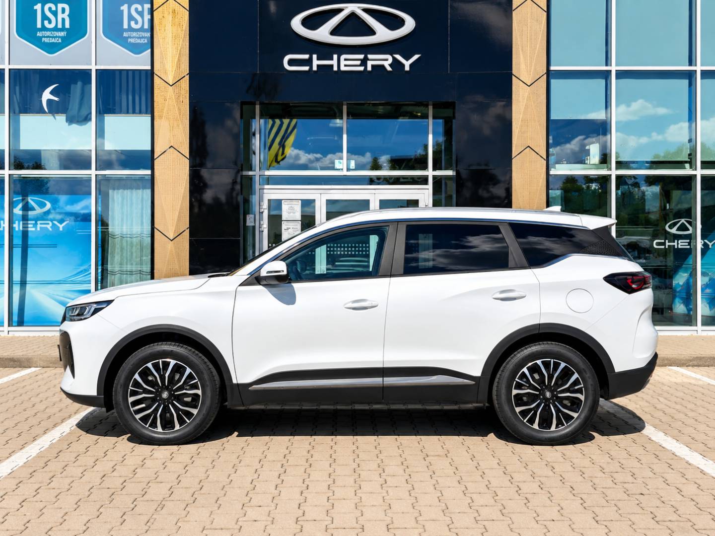Chery Tiggo 7 PHEV UNIQUE – Obrázok 4