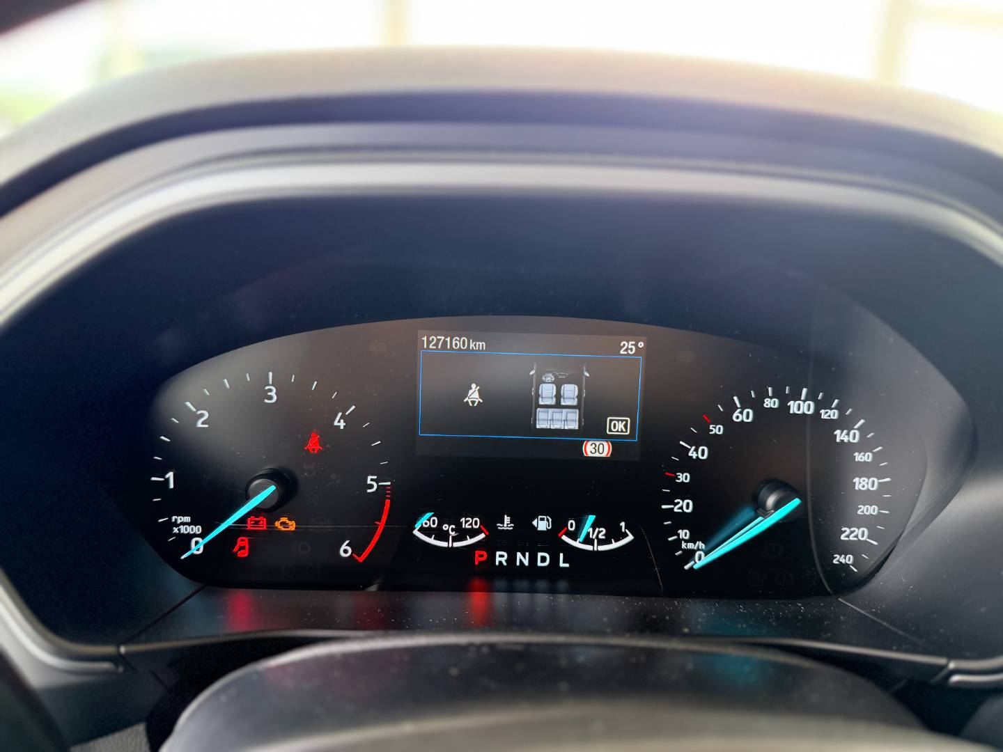 Ford Focus Kombi 1.5 EcoBlue Edition A/T – Obrázok 12