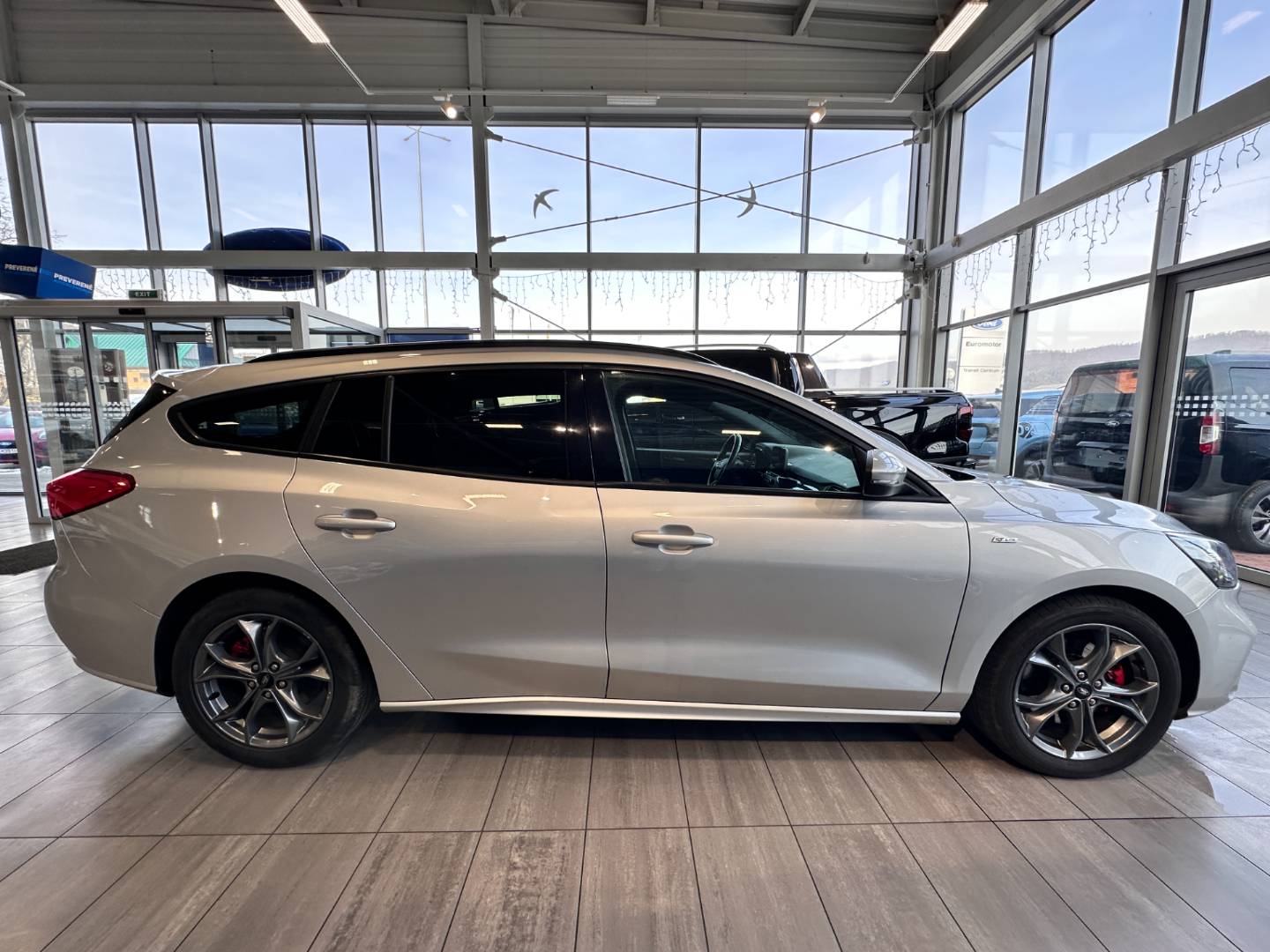 Ford Focus Kombi 2.0 ST Line X - 110kw - Diesel - 8 st.Automat – Obrázok 12