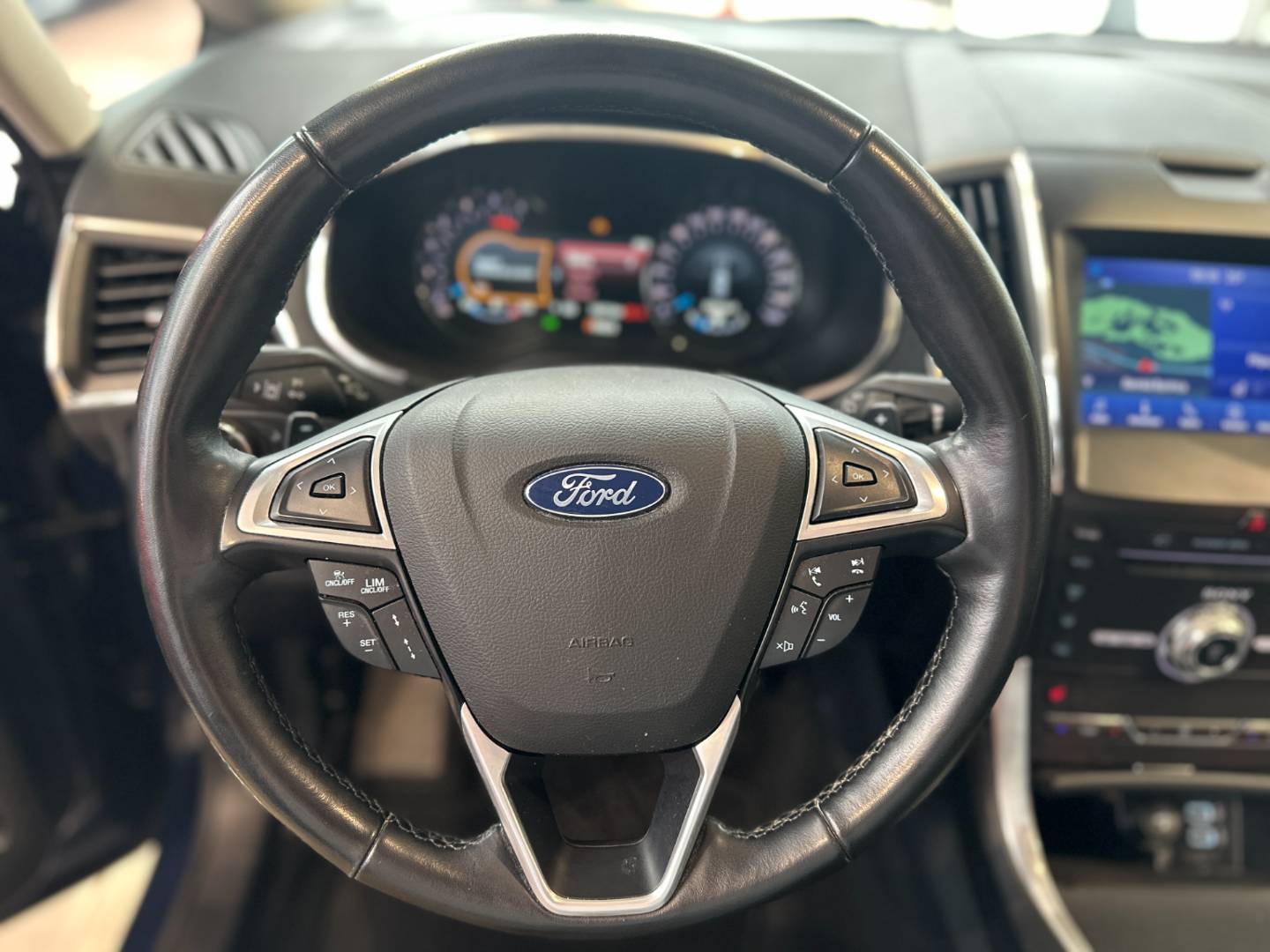 Ford Galaxy 2.0 TDCi EcoBlue 150 Titanium A/T – Obrázok 13
