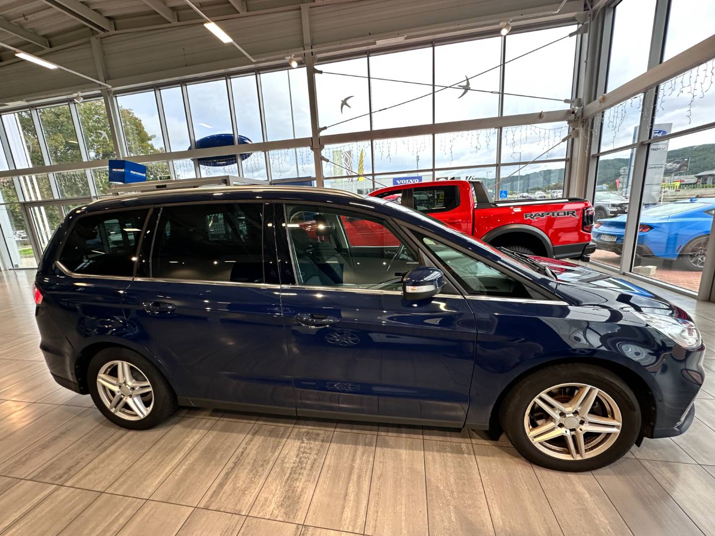 Ford Galaxy 2.0 TDCi EcoBlue 150 Titanium A/T – Obrázok 9