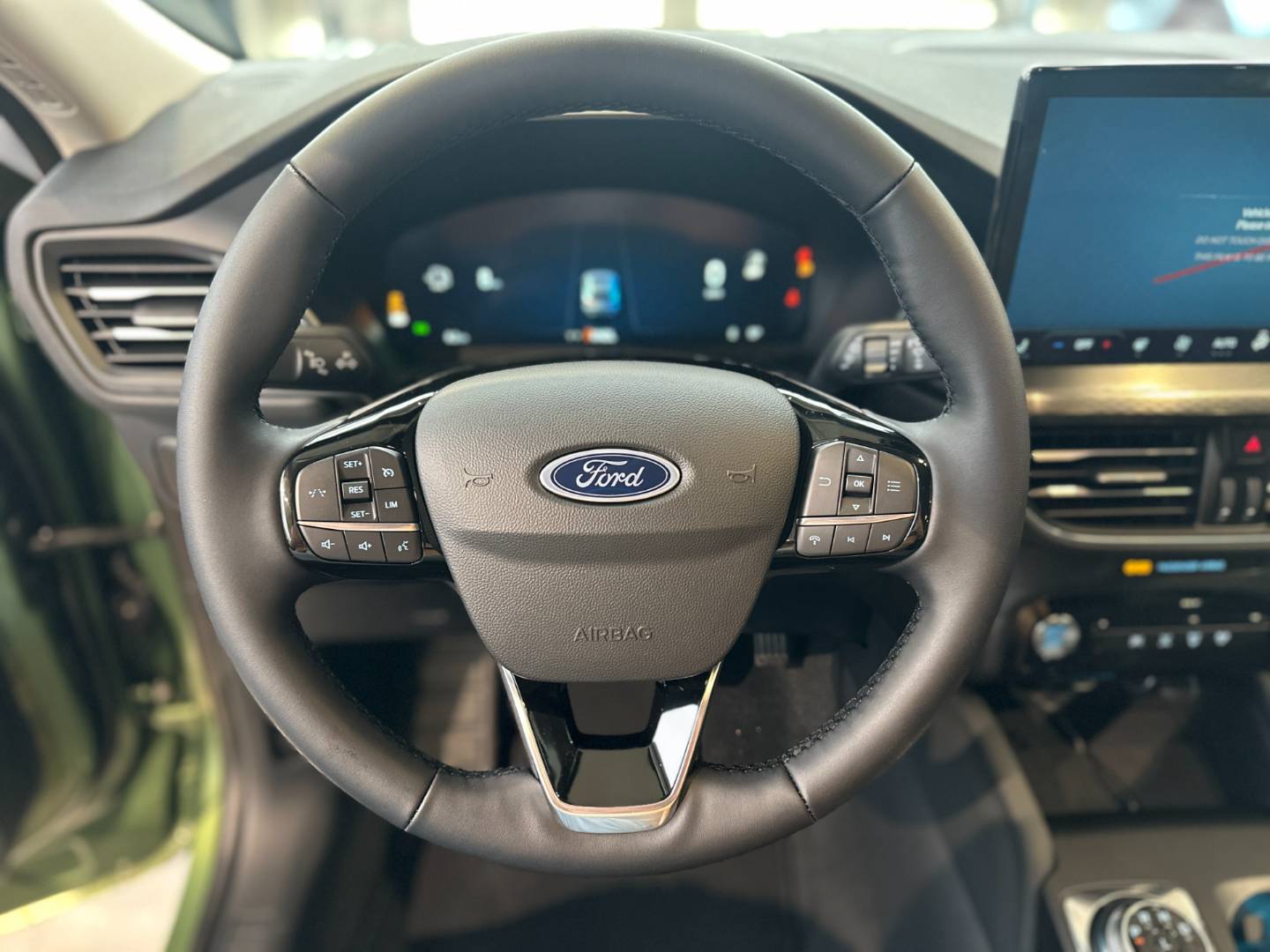 Ford Kuga 2.5 Duratec HEV 190k Trendy Titanium eCVT – Obrázok 13