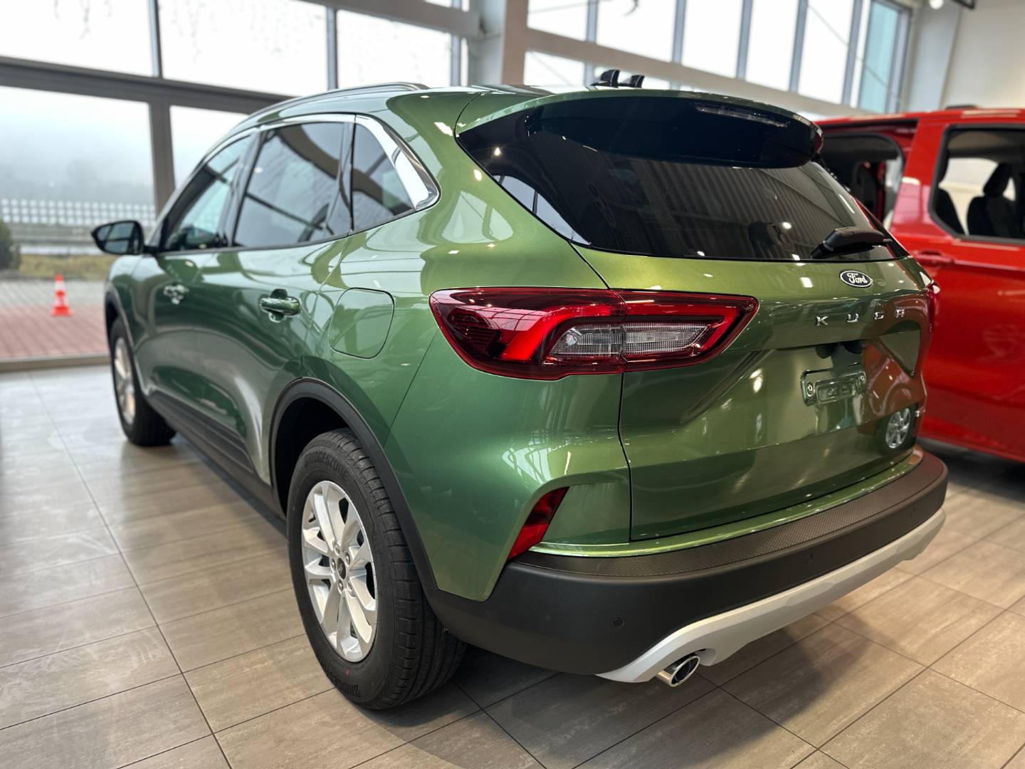 Ford Kuga 2.5 Duratec HEV 190k Trendy Titanium eCVT – Obrázok 5