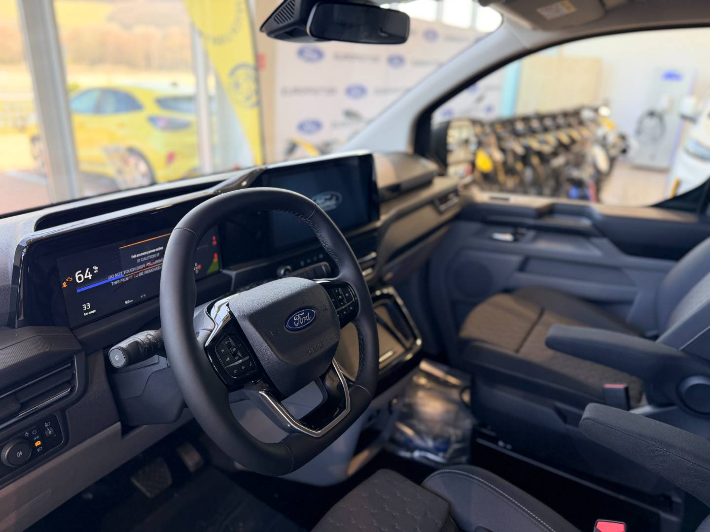 Ford Transit Custom BUSINESS PHEV 2. 5 Duratec 171 kW 232k eCVT – Obrázok 11