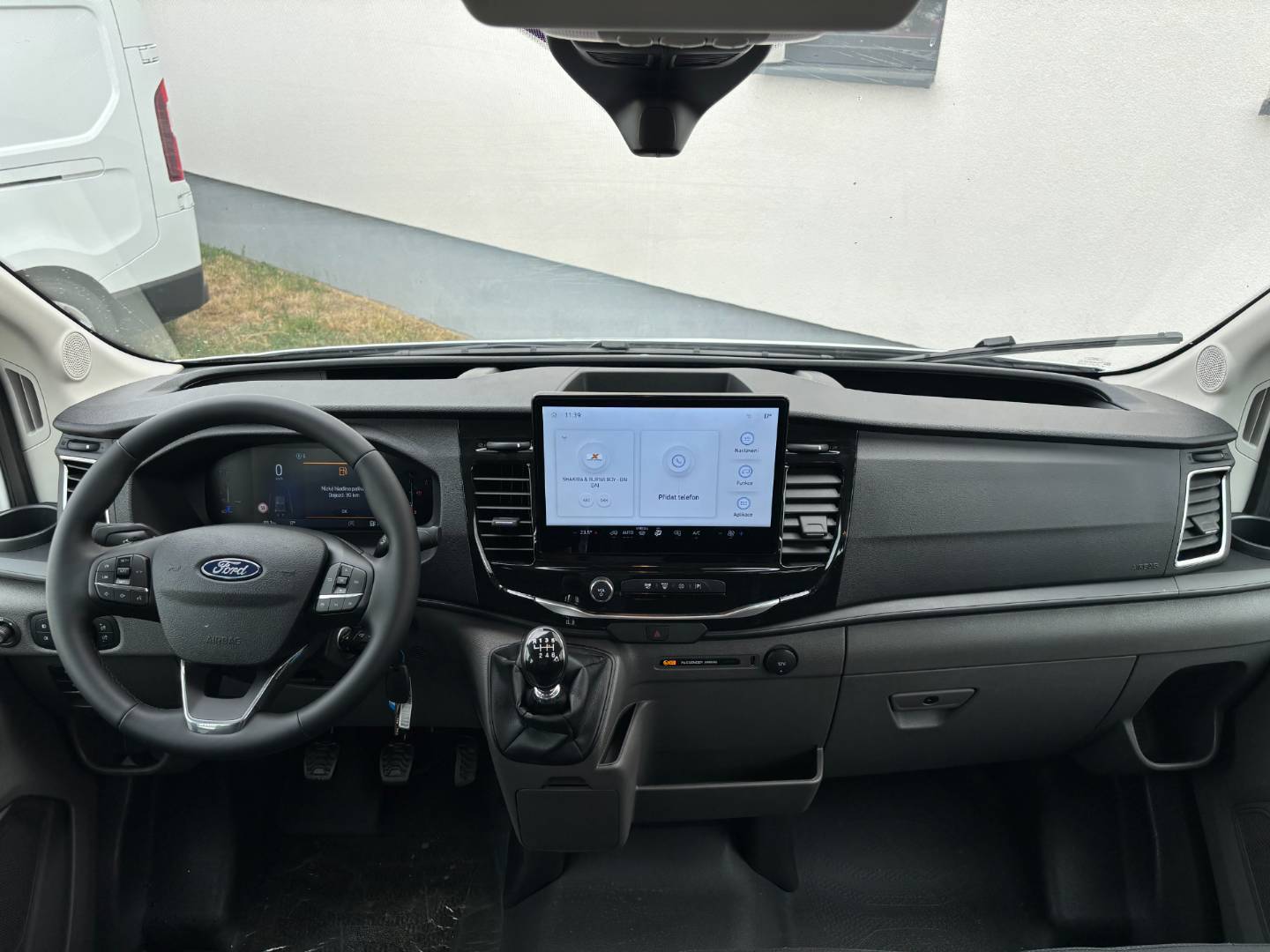 Ford Transit DCinVAN Trend 2.0 TDCi EB 130k M6 - FWD (96kW) – Obrázok 10