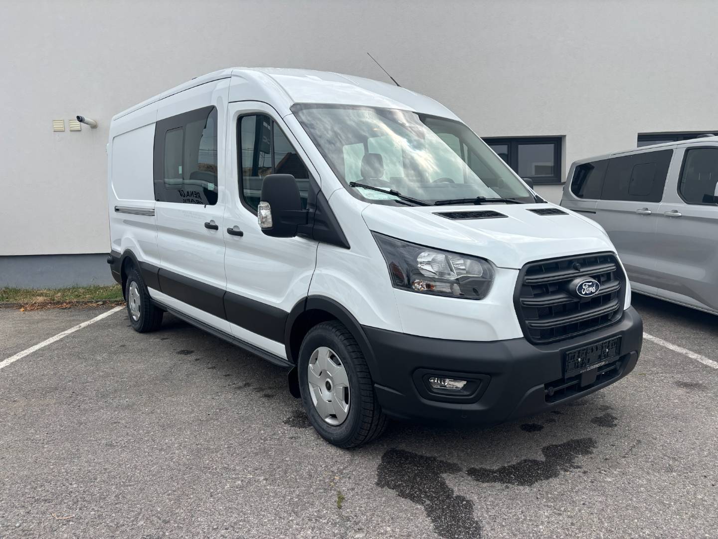 Ford Transit DCinVAN Trend 2.0 TDCi EB 130k M6 - FWD (96kW) – Obrázok 2