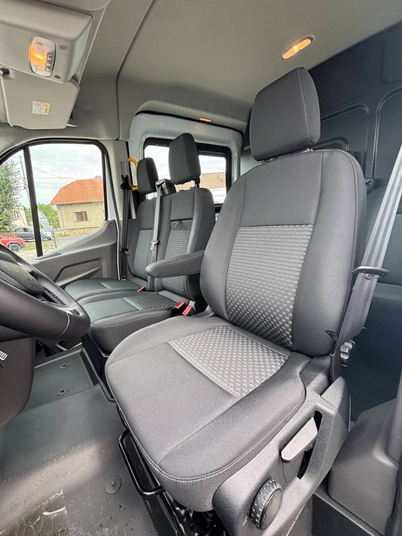 Ford Transit DCinVAN Trend 2.0 TDCi EB 130k M6 - FWD (96kW) – Obrázok 8