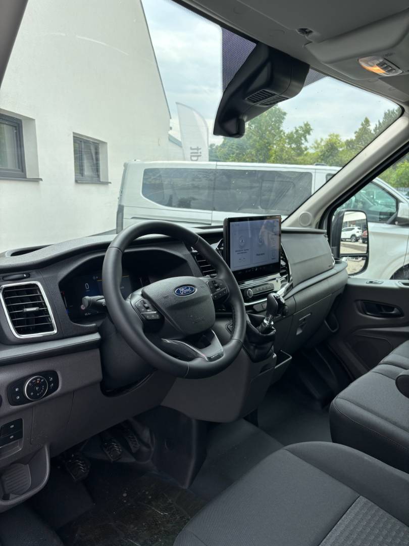Ford Transit DCinVAN Trend 2.0 TDCi EB 130k M6 - FWD (96kW) – Obrázok 9