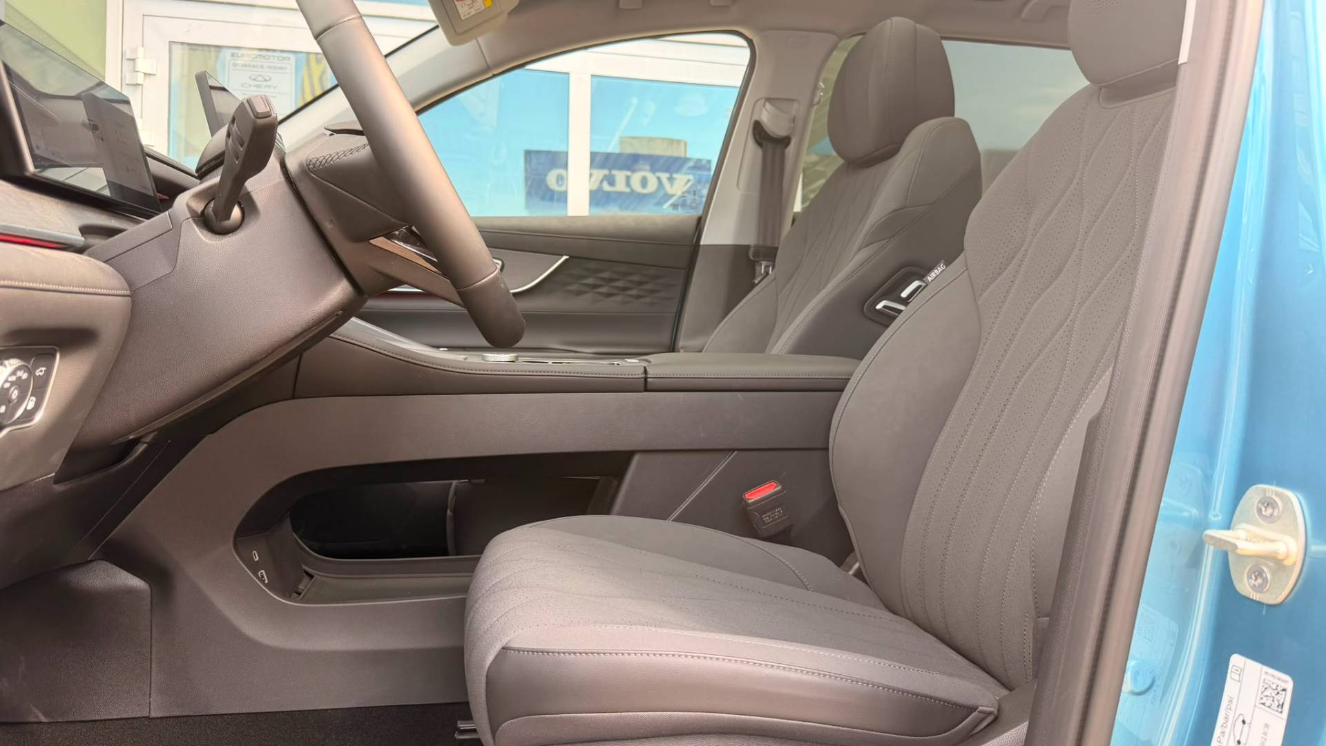 Chery Tiggo 8 1.5 PHEV CSH 279k UNIQUE – Obrázok 9