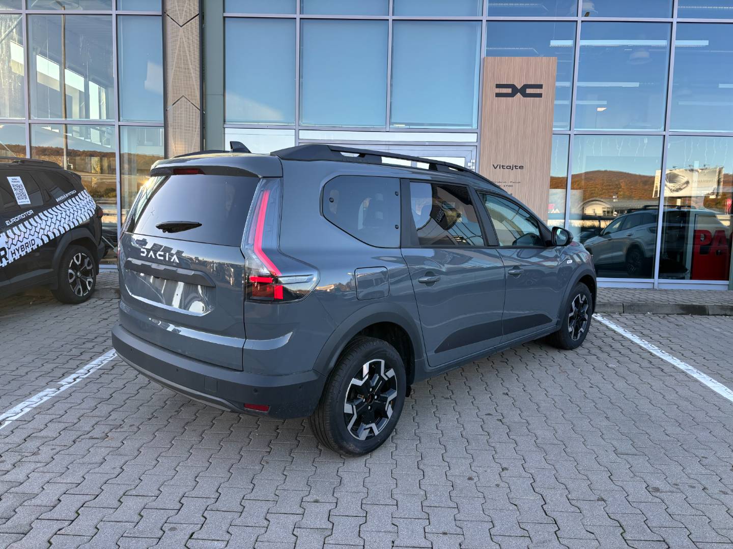 Dacia Jogger Journey TCe 110 7 miest – Obrázok 3