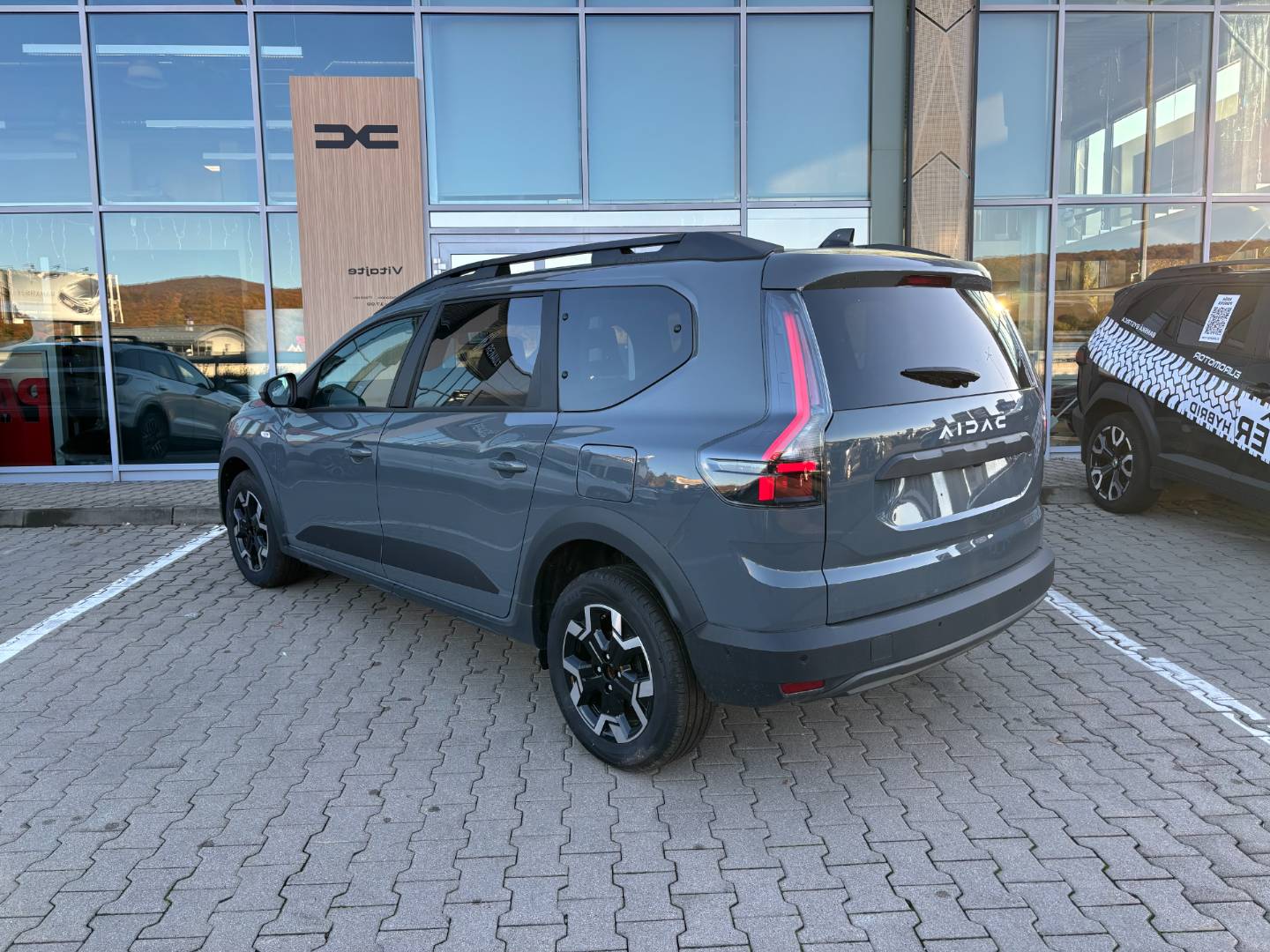 Dacia Jogger Journey TCe 110 7 miest – Obrázok 4