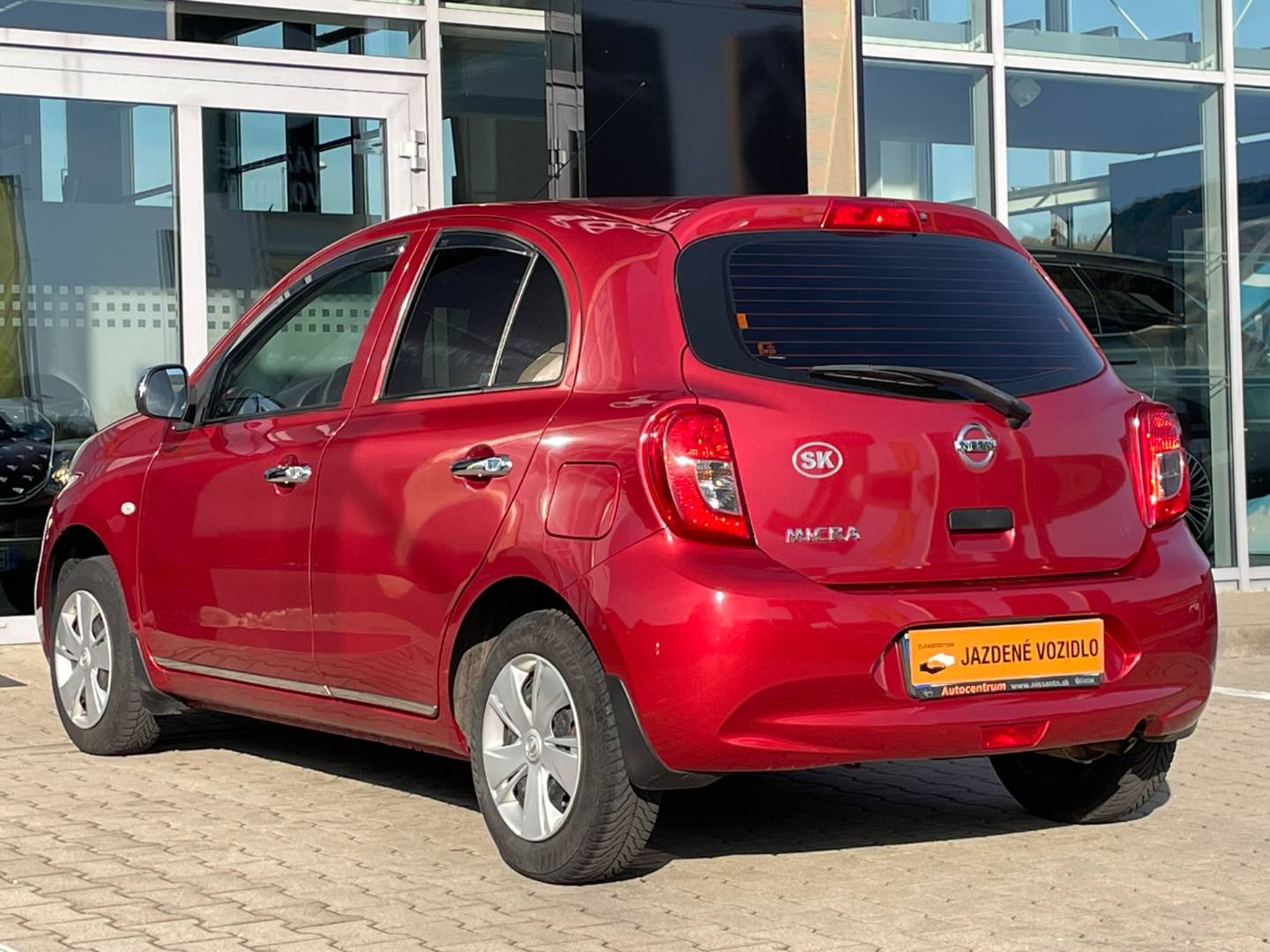 Nissan Micra 1.2i M5 po 1. majiteľovi – Obrázok 4
