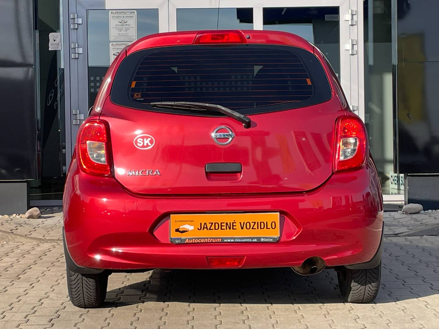 Nissan Micra 1.2i M5 po 1. majiteľovi – Obrázok 5